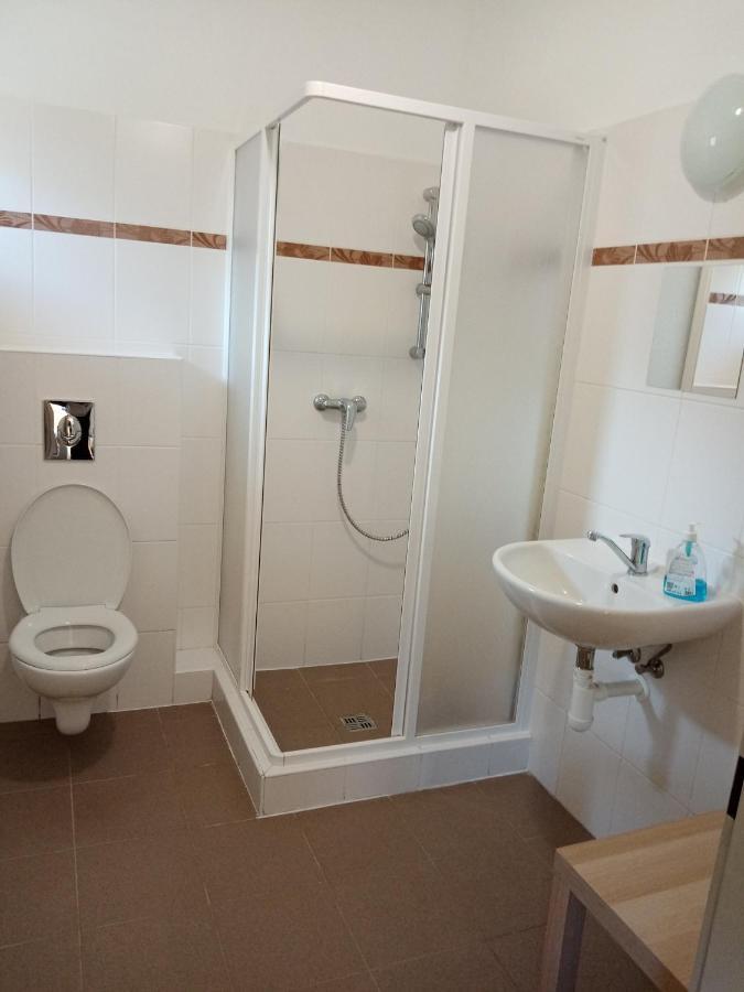 Hotel Ranc Esadera Zatavi Zewnętrze zdjęcie