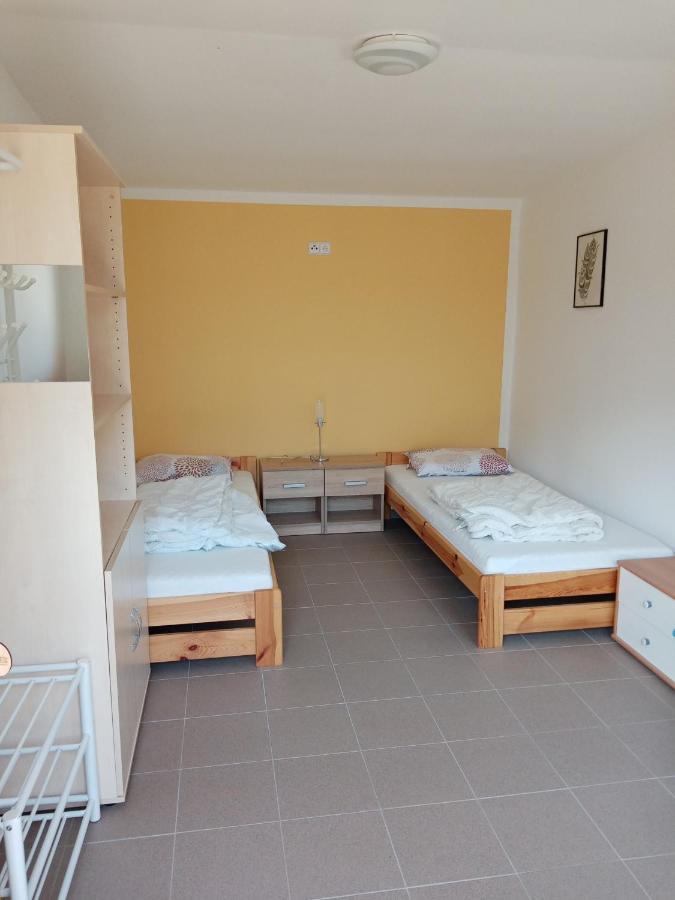 Hotel Ranc Esadera Zatavi Zewnętrze zdjęcie